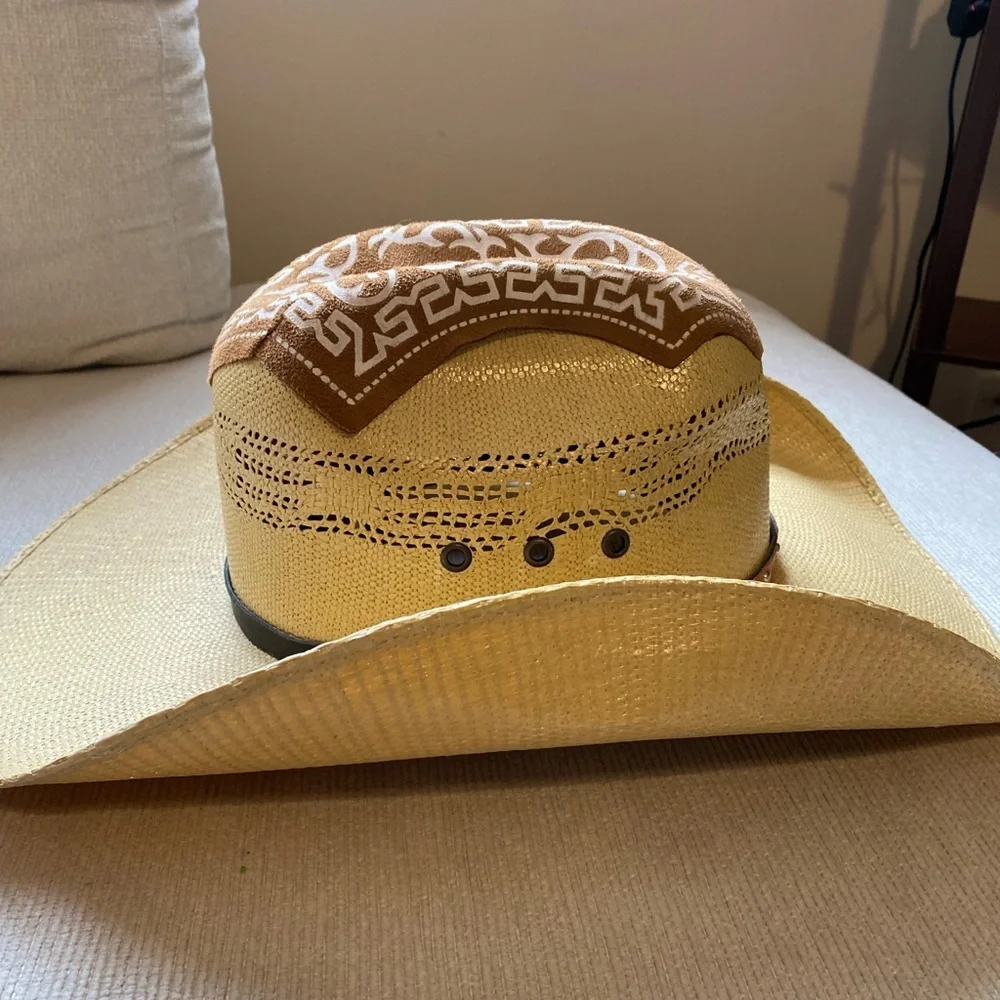 Stylish Tan Cowboy Western unisex  Hat with Brown Accents - Picture 6 of 8